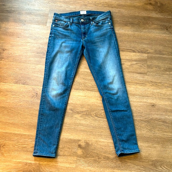 Hudson Jeans Denim - Hudson Krista Super Skinny jeans. Size 30.
